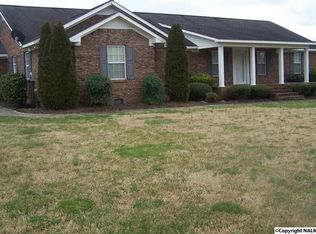 57 Turner Ave, Rainsville, AL 35986