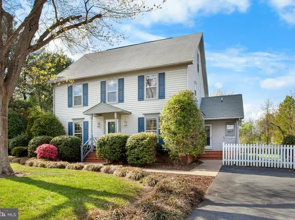 5113 Fielding Lewis Ct, Fredericksburg, VA 22408