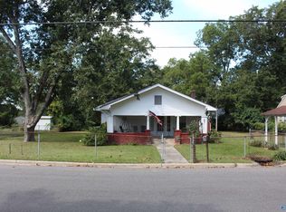 201 Burns St, Albertville, AL 35950