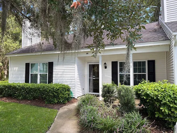 60 Olde Towne Place Dr, Savannah, GA 31410