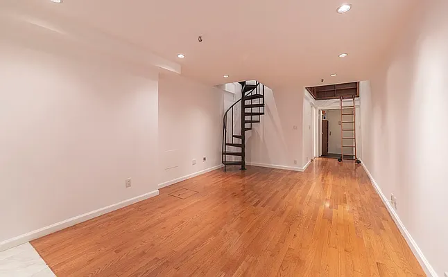 Other photos, photo 4