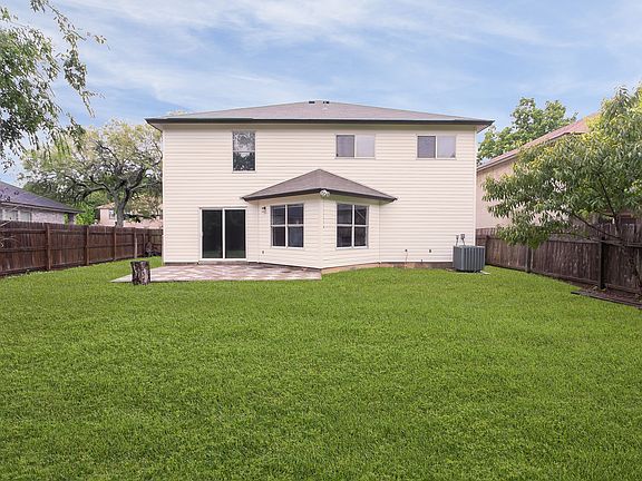 3rd image of 9215 Bowen Dr