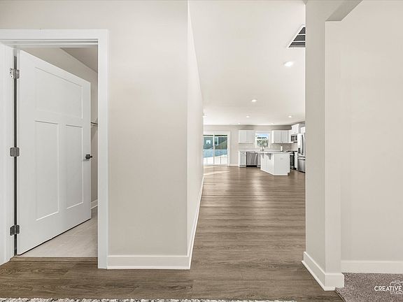 4th image of 1237 Marigold Ln