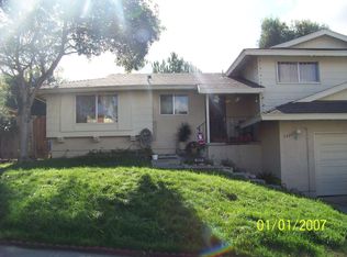 3925 Wooster Dr, Oceanside, CA 92056
