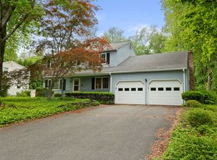 80 Farmstead Ln, Windsor, CT 06095