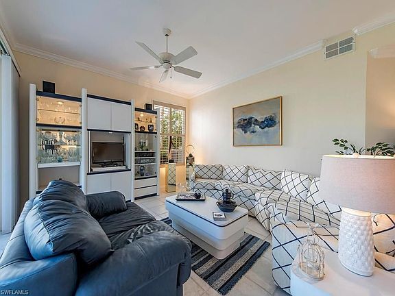 2nd image of 1515 Clermont Dr APT 102