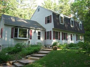 15 Greenbriar Ln, Amherst, NH 03031