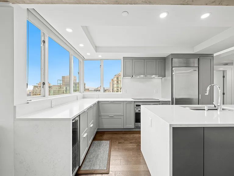 1238 Melville St #3001 — Photo 9