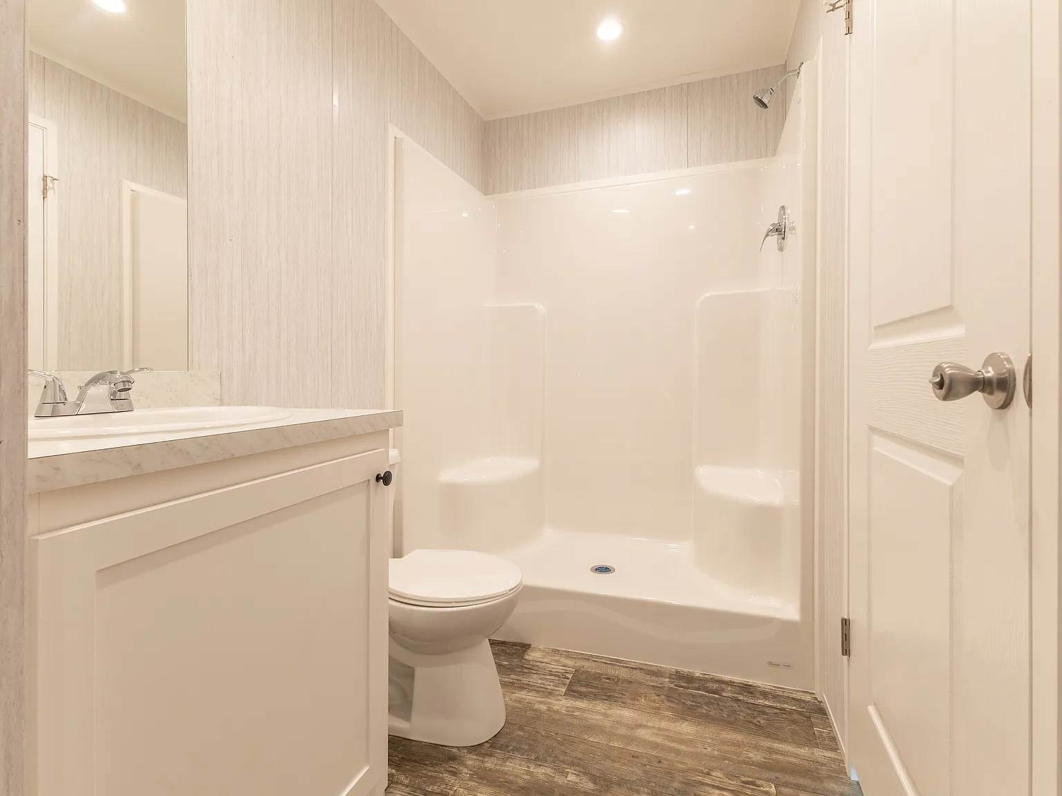 2 bed, 784 sqft, $1,650 — Photo 2