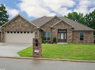 1306 Mule Deer Dr, Jacksonville, AR 72076