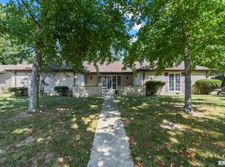 2817 White Plains Ct, Springfield, IL 62704