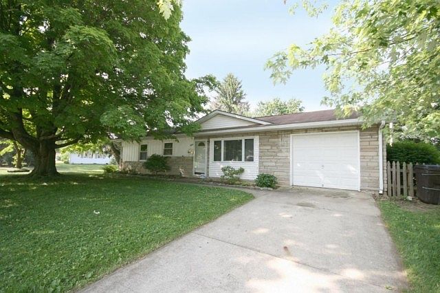 1st image of 7461 Sabre Ave