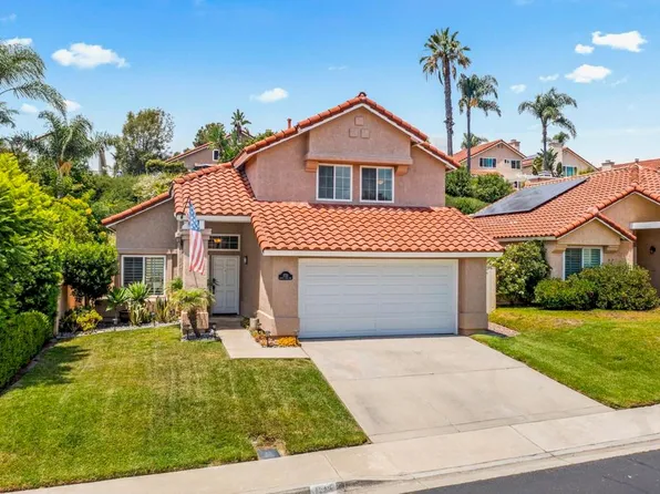 1733 Crystal Ridge Way, Vista, CA 92081