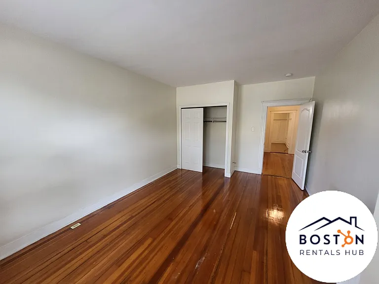 1148 Commonwealth Ave #18 — Photo 8