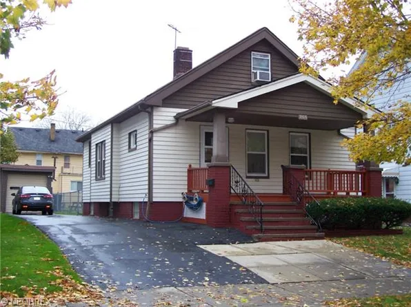 3166 W 112th St, Cleveland, OH 44111