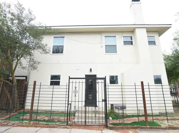 615 Pacific St, Houston, TX 77006