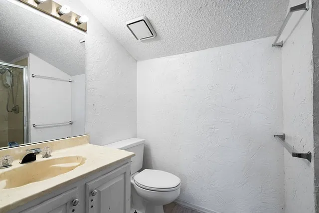 5590 Spring Valley Rd #H203 — Photo 19