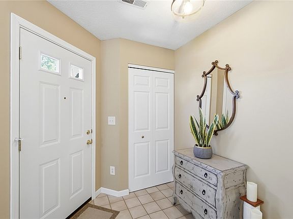 5th image of 2772 Austin Pl