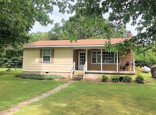 3412 Austin Lake Rd, Mountain Grove, MO 65711