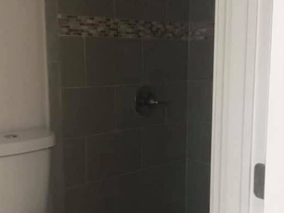5th image of 4339 Kent Ave