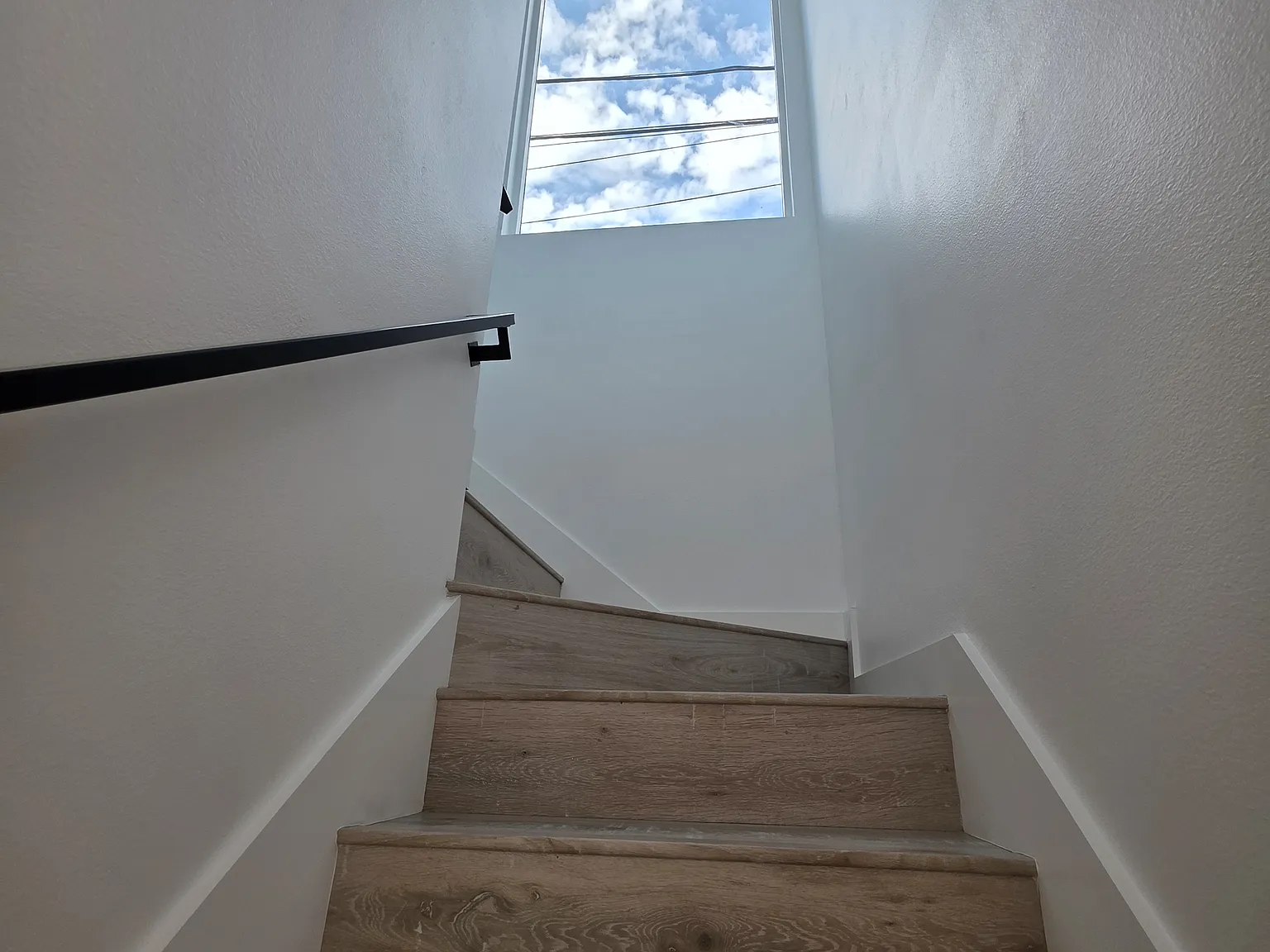 2895 Canal Ave — Photo 1