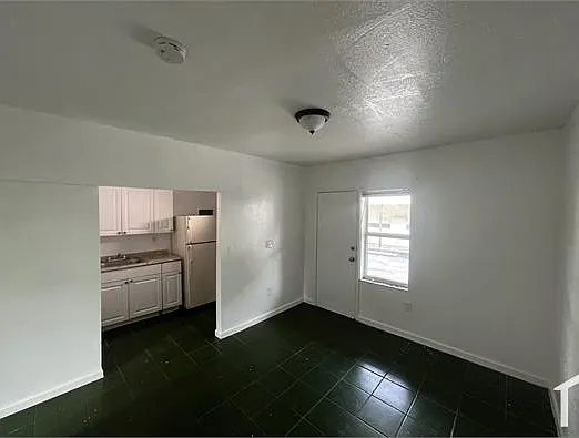 1 bed, 558 sqft, $1,500 — Photo 3