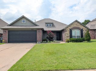 3612 W 107th Ct S, Jenks, OK 74037