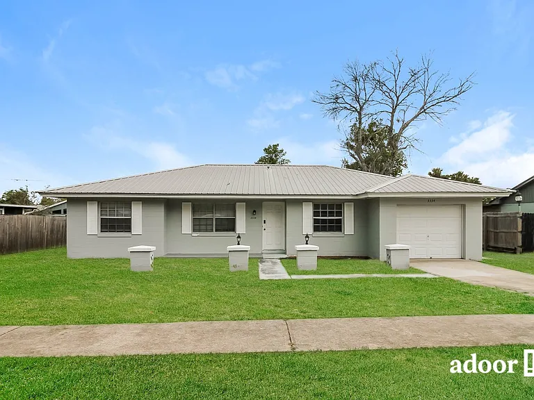 3334 SW 147th St — Photo 1