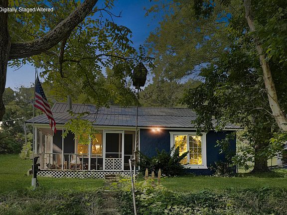 2nd image of 498 South Street