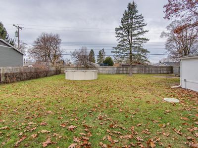 48726 Sully Dr, Belleville, MI, 48111