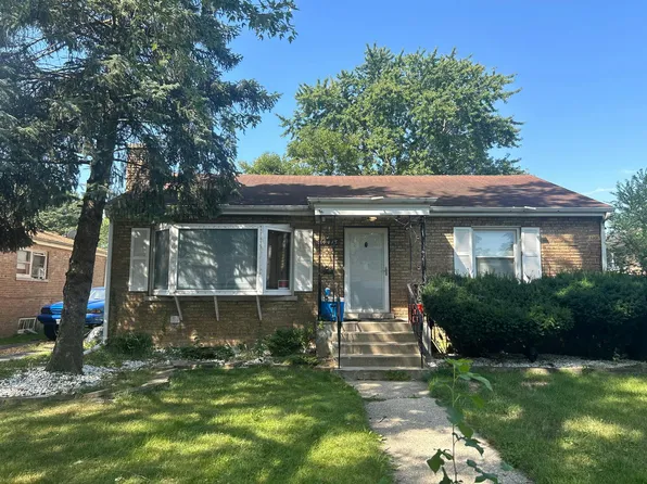 14418 S State St, Riverdale, IL 60827