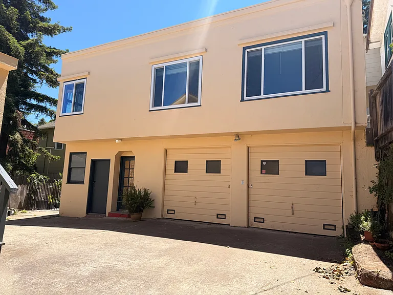 1325 Pomona St — Photo 12