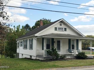 1122 Yellow Springs Dr, Williamsburg, PA 16693