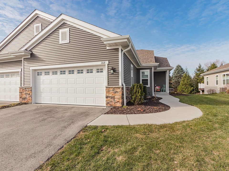 1st image of 2618 Moraine Ct