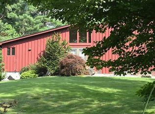 6 Bailey Rd, Dracut, MA 01826