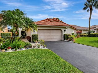 5573 Lakeview Mews Dr, Boynton Beach, FL 33437