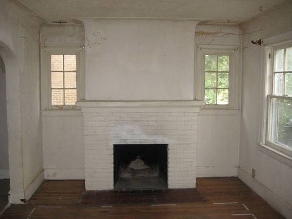 3rd image of 78 N Glenwood Ave