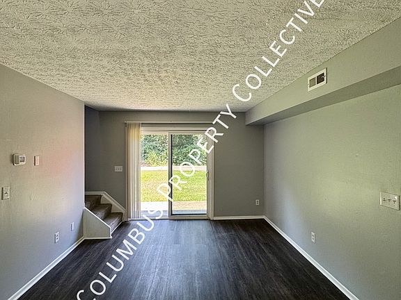 2nd image of 2038 Noe Bixby Rd