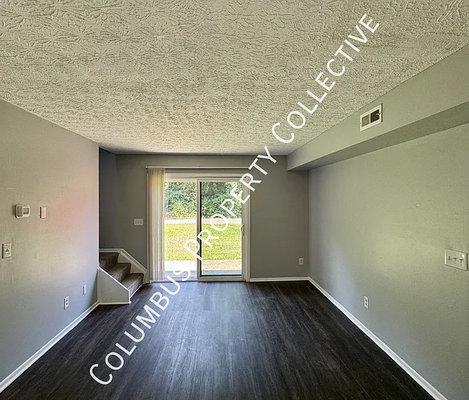 2038 Noe Bixby Rd — Photo 2
