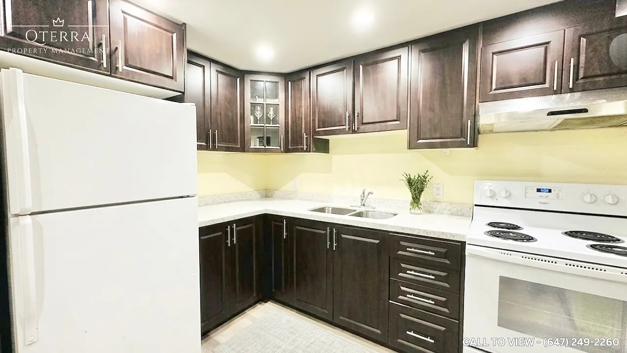 2 bed, 700 sqft, $1,650 — Photo 2