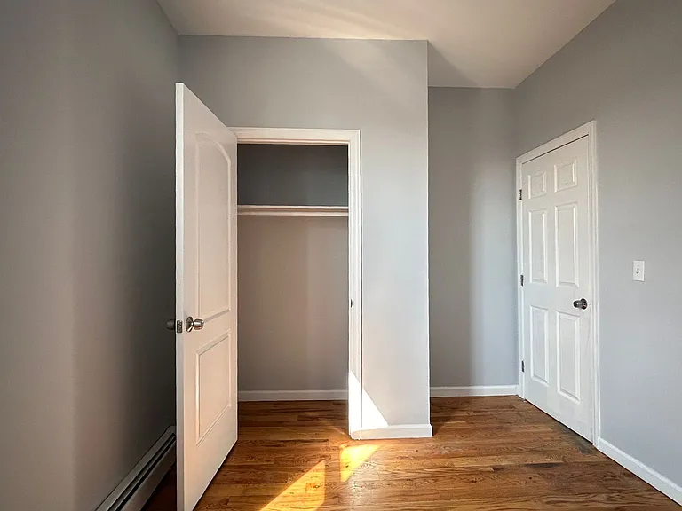 67 Grant Ave #5E — Photo 5