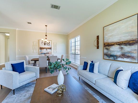 5th image of 10204 Andora Dr