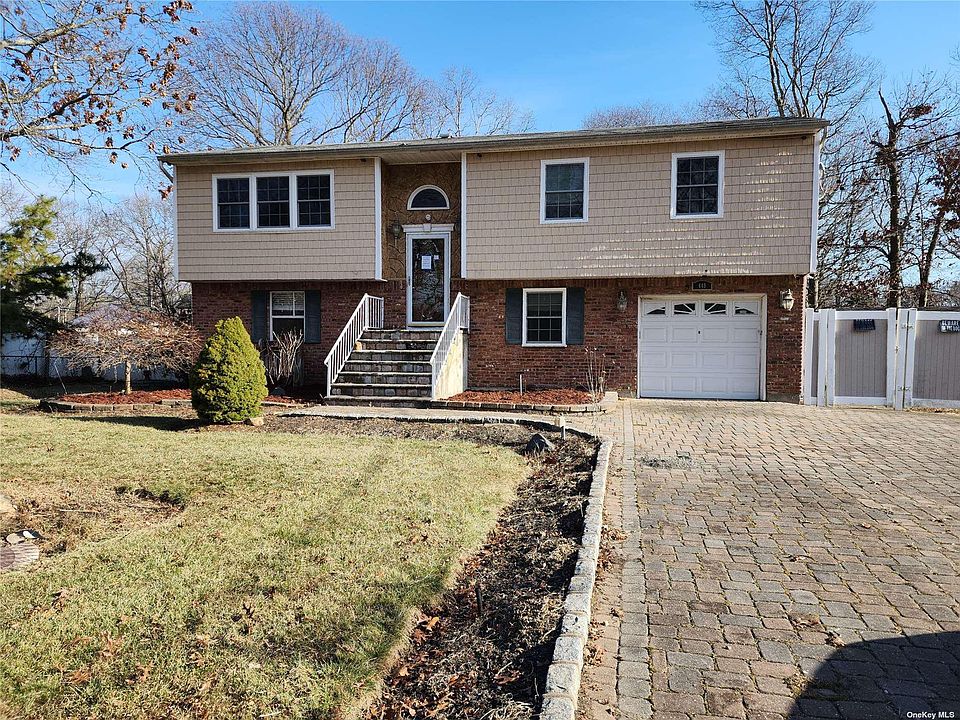 1st image of 448 Puritan Dr