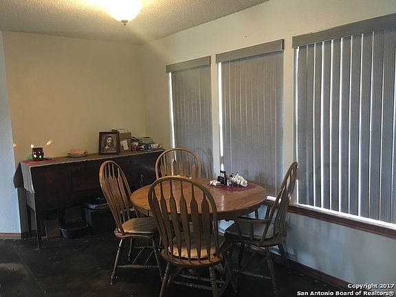 5th image of 106 Pecan Pkwy