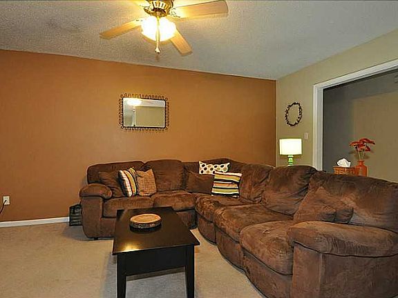 3rd image of 4097 Joshua Ct