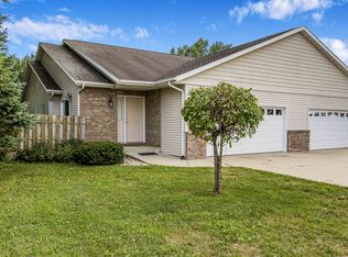 1505 Broadway St, Prairie Du Sac, WI 53578