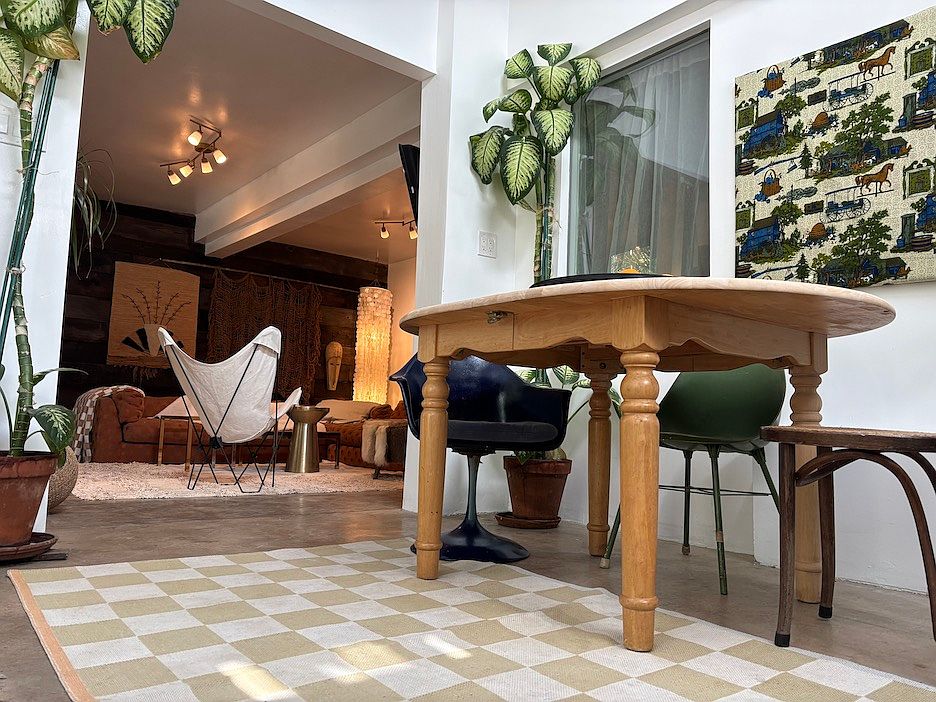 Kitchen looking to living room