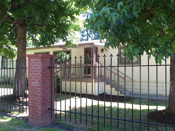 2nd image of 10550 SE 70th Ave Lot 1