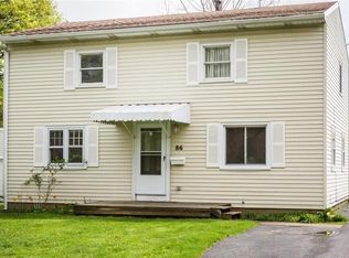 86 Greenfield Rd, Rochester, NY 14626