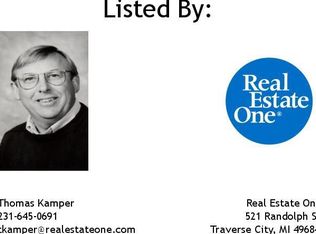 3011 E Duck Lake Rd, Grawn, MI 49637